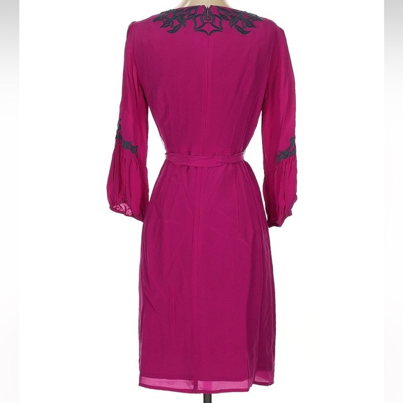 Nanette Lepore Magenta 100% Silk Embroidered Shift Dress Size 4 Small Boho Chic - Picture 2 of 7
